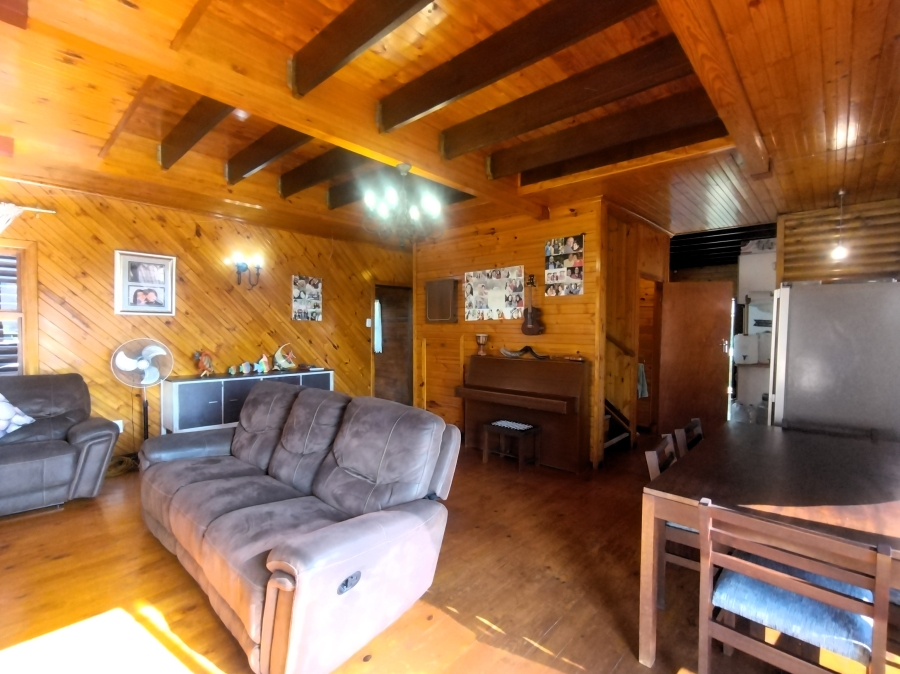 3 Bedroom Property for Sale in Noorsekloof Eastern Cape